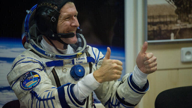 Astronaut Tim Peake Chats with British School Students