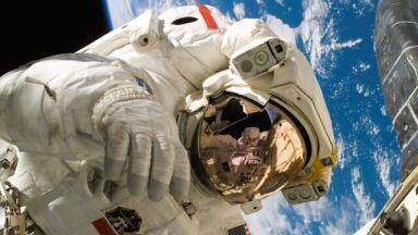 Does Space Smell?