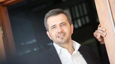 TxCell Takes Lead Product into Japan