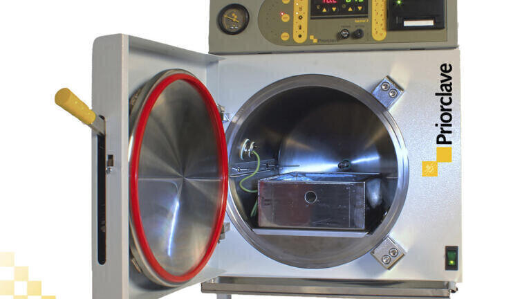 Benchtop Autoclaves Give a Clean Sweep