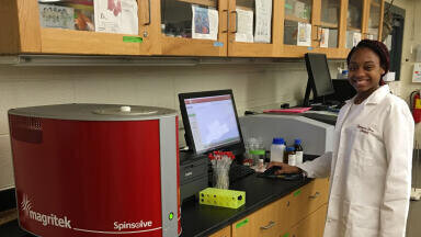 Benchtop NMR Spectrometer Helps to Teach Students how to Apply NMR for their Future Laboratory Career
