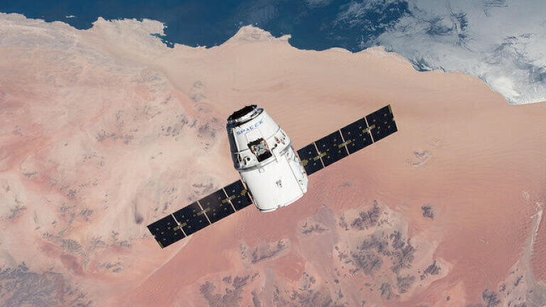 Will SpaceX Really Fly to Mars in 2018?