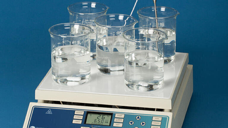 New Programmable 5-Position Stirring Hot Plate