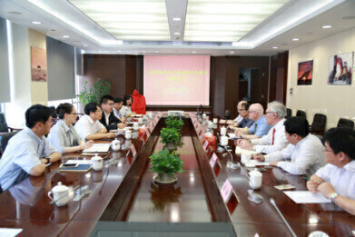 Joint Collaboration to Promote Optoelectronics Industry in China

