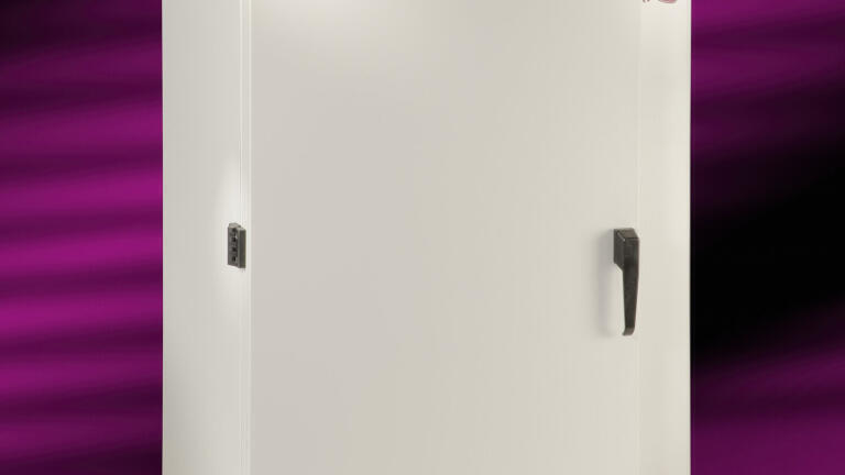 Oven Range Offers Maximum Flexibility and Unparalleled Performance