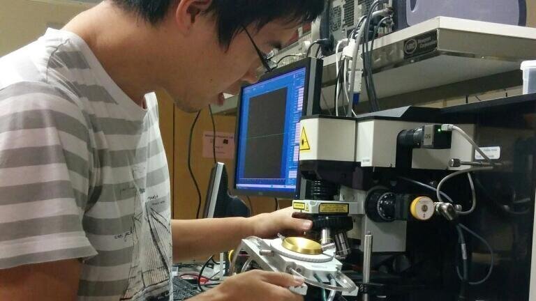 Report on High Temperature Stage Use for Research on the Properties of 2D Materials