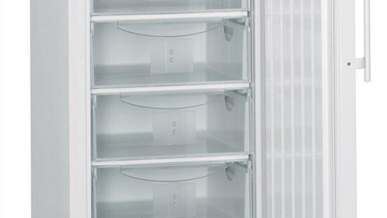Refrigerators and Freezers with Outstanding Temperature Stability