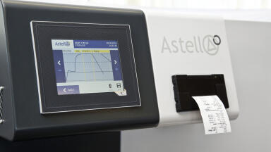 Latest Colour Touchscreen Controllers for new Autoclave Range Introduced