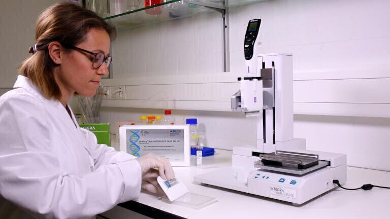 Personal Pipetting Assistant Increases Consistency of Tissue Typing