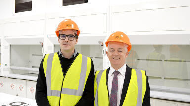 Incubator Throws Lifeline to Science Start-Ups