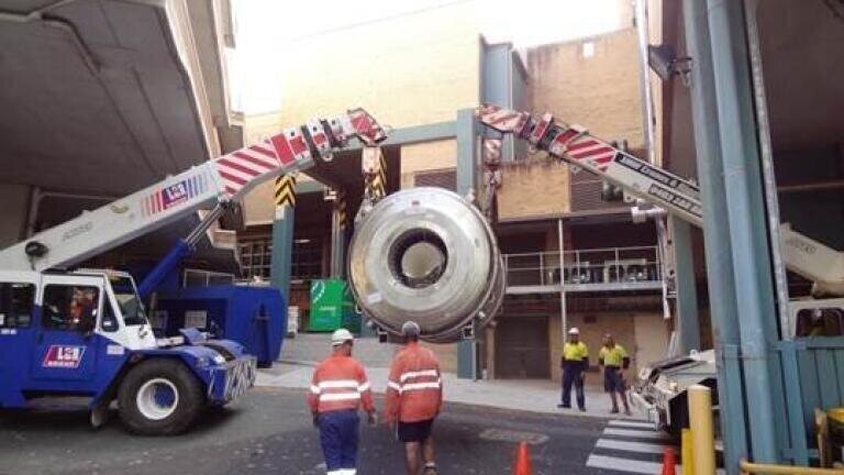 MRI magnet being moved out of the hospital in Brisbane
(Credit: Paul Morrall)
