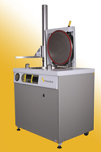Top Loading Autoclaves for Labs on a Budget