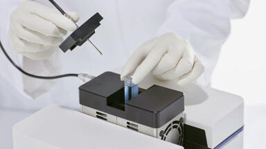Thermostatting UV/VIS precisely with CuveT