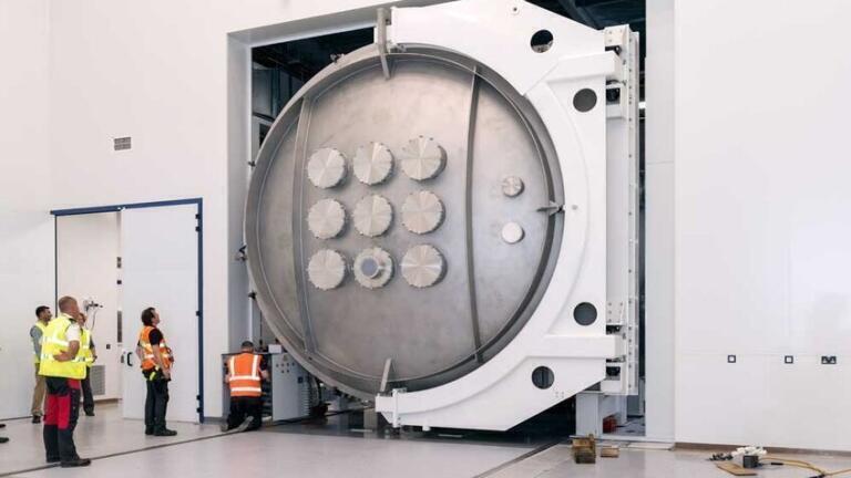 Installation of the test chamber
(Credit: RAL Space)
