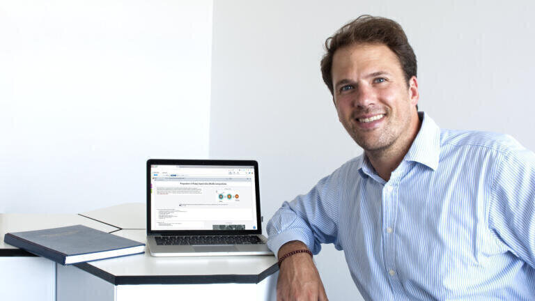 Accelerator to Nurture Notebook Developer