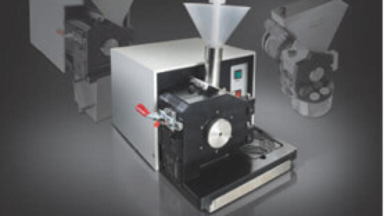 FRITSCH Cutting Mills are cleaned, while you are still tightening the screws on other mills!