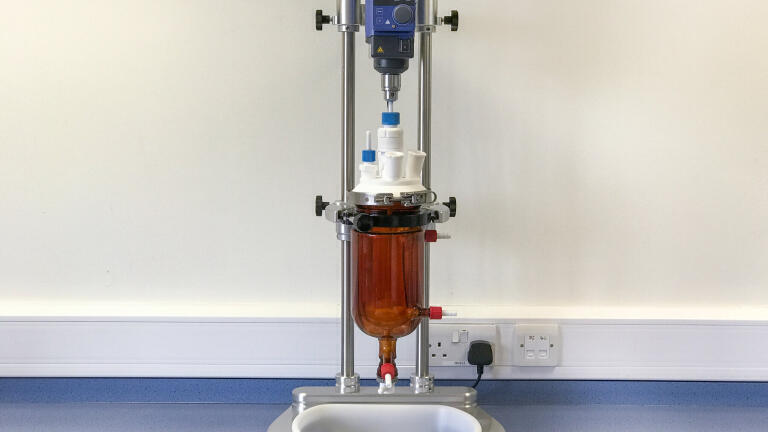 Optimised Bespoke Glass Laboratory Reactors