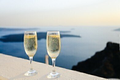 Does Champagne Bubble Size Matter?