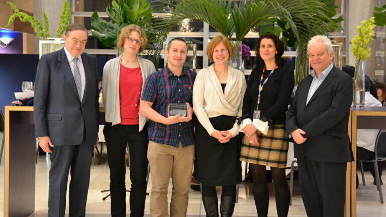 Crick Scientists Receive Flagship Prize for EM Developments