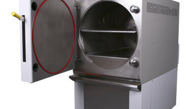 Front-loading Autoclave Lowers Sterilisation Costs