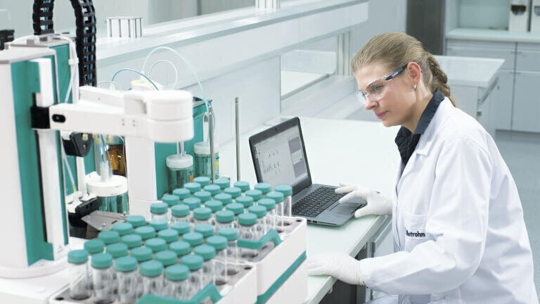 Finally: reliable walk-away automation for serial volumetric KF titration
