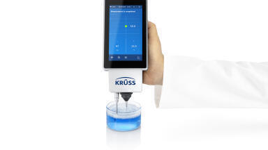Fast and Mobile Quality Control of Cleaning and Coating Baths