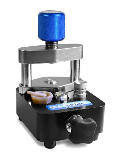 Pint-Size Hydraulic Pellet Press