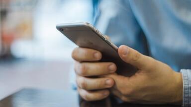 Why Are We So Drawn to Our Smartphones?