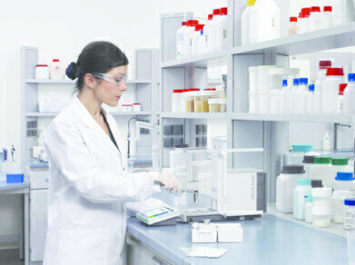 How To Ensure Long-Term Accuracy and Analytical Quality When Choosing a Laboratory Balance