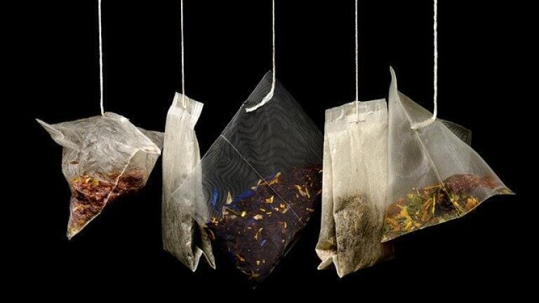 Scientists Find Microscopic Plastic Particles in Tea