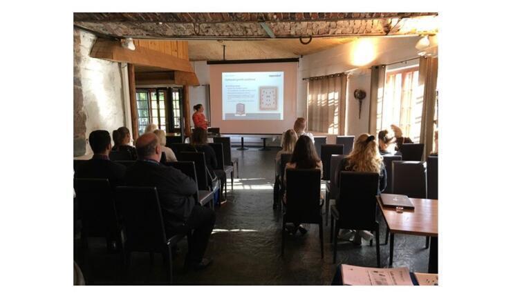 Activate Science seminars cover topics relevant to delegates' work and discuss new techniques and developments.