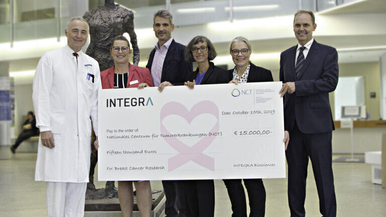 Integra Donates over $35,000 to Support Groundbreaking Breast Cancer Research