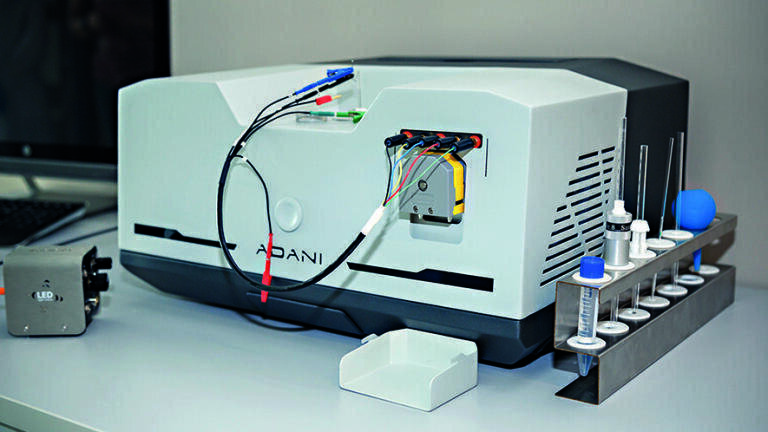 All- in-One EPR Spectrometer for Photo - Electro Chemistry - EPR Investigation