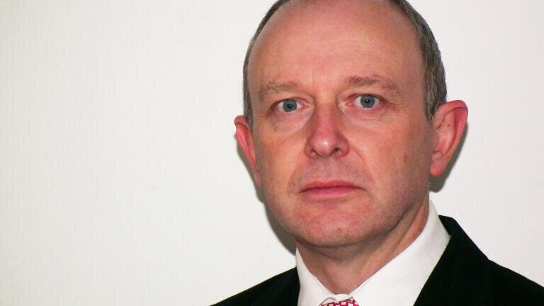 Dr Andrew Lane