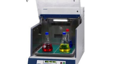 New Dual-Action Shaking Incubator 
