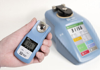 Versatile Digital Handheld Refractometer Features an Onboard Library of 50 Commonly Used Scales