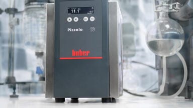 Refrigerant-free Laboratory Chiller for Fast and Accurate Temperature Control