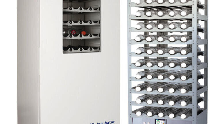 Roller Apparatus for Cell Culture and Vaccine Production to GMP Standards