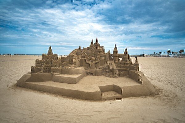 What is the Science Behind Sandcastles? - Vimarsana News