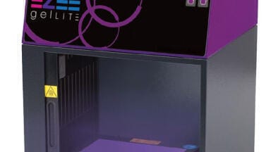 Compact and Convenient Gel Documentation System