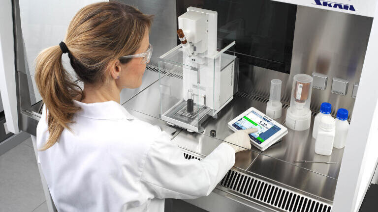 The new XPR Automatic Balance provides accuracy, safety and speed in today’s critical laboratory workflows.