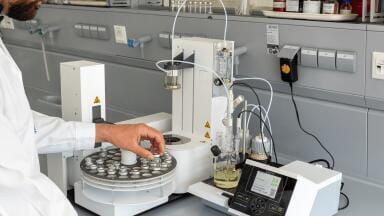 New Headspace Oven Automates Water Separation from Difficult Samples Prior to Titration