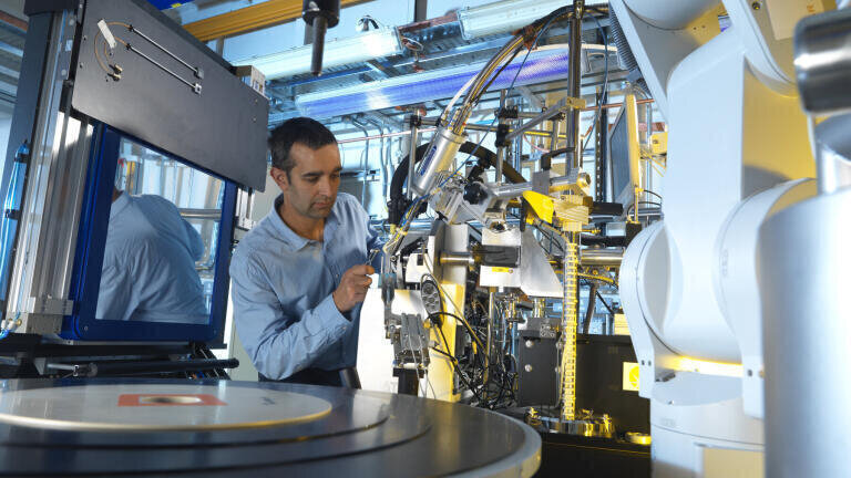 Jose Brandao-Neto Senior Beamline Scientist (Credit: Diamond Light Source)