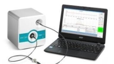 Universal UV-Visible Accessory for Flow Chemistry