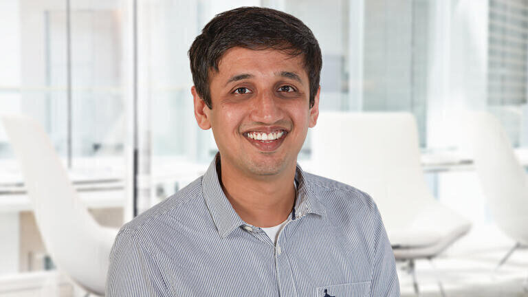 Young European Investigators Award 2021 presented by Eppendorf to Tanmay Bharat, United Kingdom