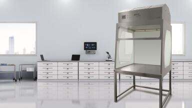 Medical Cleanroom Workstation: Sterile. Particle-free. Fast Installation.
