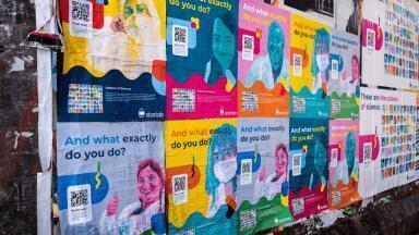 Colours of Science: Bringing the Spotlight to Laboratory Heroes