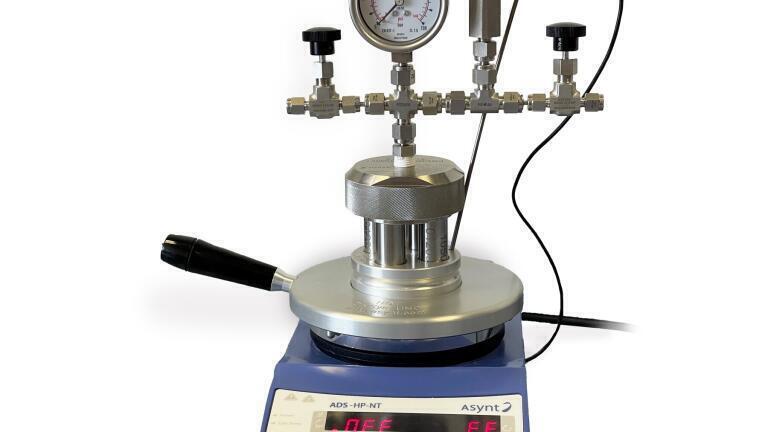 New 4-Position High Pressure Benchtop Reactor: Compact and Convenient