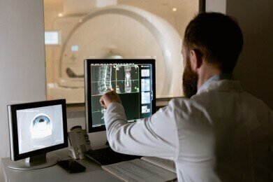 What's the Difference Between NMR and MRI?