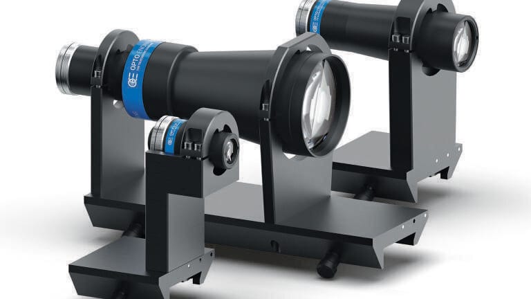 3 telecentric lenses for different measuring ranges are available.